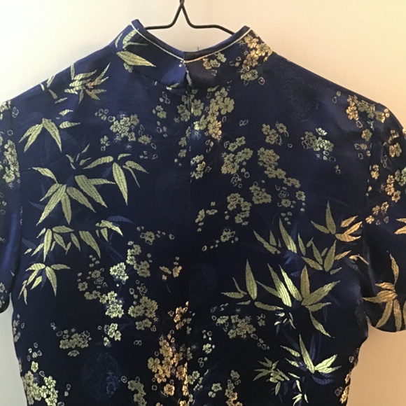 Navy and Gold Cheongsam top (s) - Picture 3 of 7